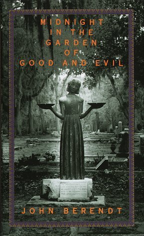Book cover of Midnight In The Garden Of Good And Evil by John Berendt