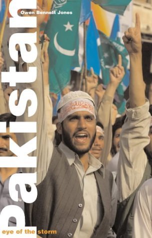 Book cover of Pakistan: Eye of the Storm by Owen Bennett Jones