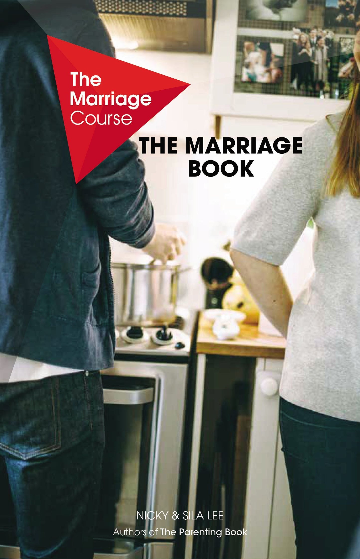 Book cover of The Marriage Book by Nicky Lee, Sila Lee