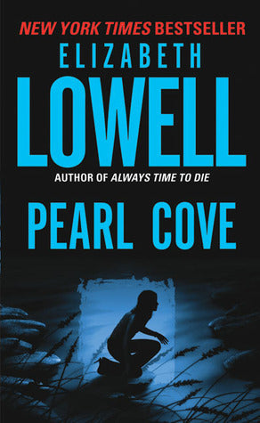 Book cover of Pearl Cove by Elizabeth Lowell