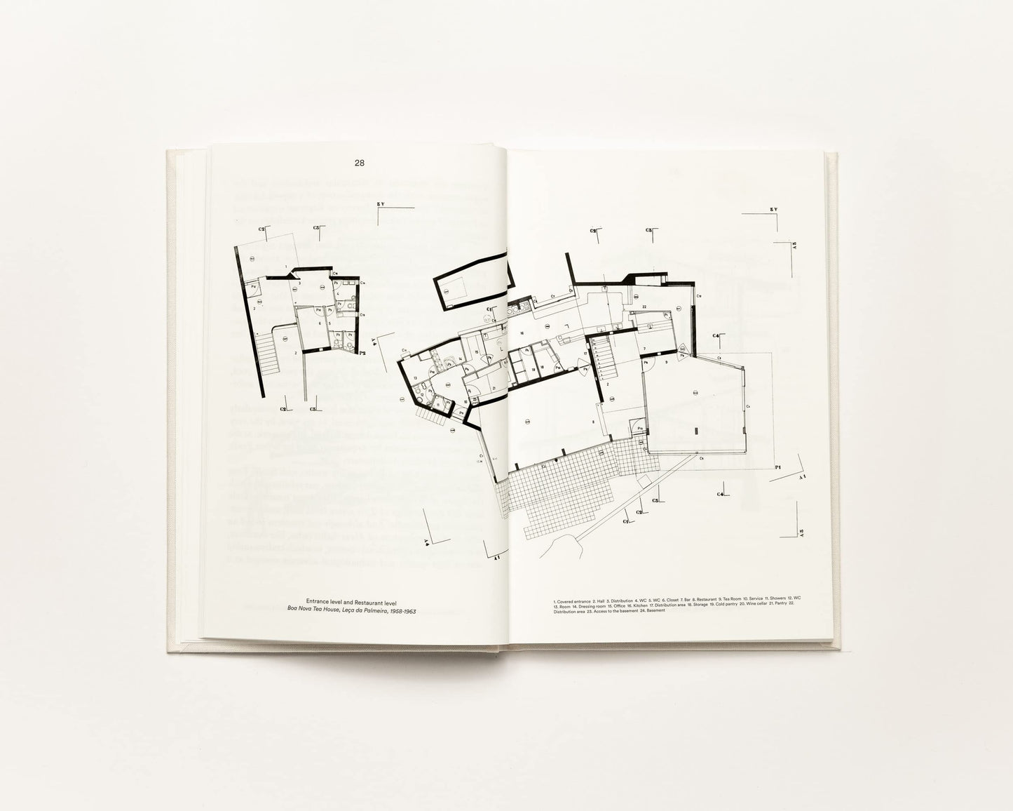 Book cover of Imagining The Evident / By Álvaro Siza by Álvaro Siza