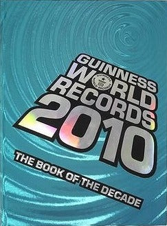 Book cover of Guinness World Records 2010 by Craig Glenday (Editor-In-Chief)