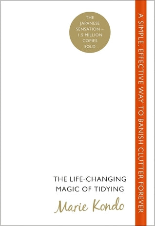 Book cover of The Life-Changing Magic of Tidying by Marie Kondō, Cathy Hirano (Trans.)