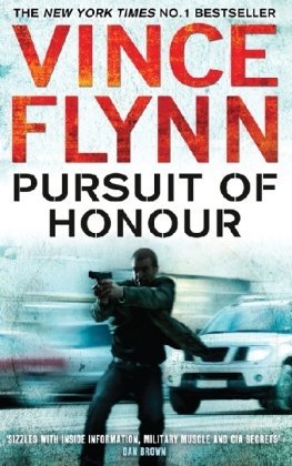 Book cover of Pursuit of Honour by Vince Flynn