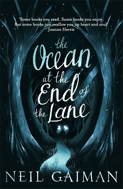 Book cover of The Ocean At The End Of The Lane by Neil Gaiman