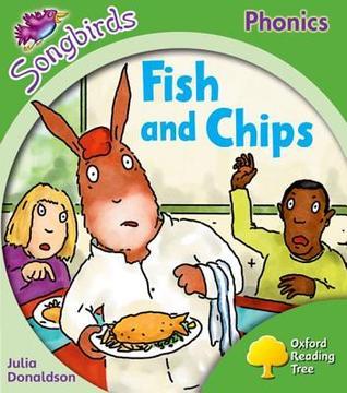 Book cover of Fish And Chips by Julia Donaldson, Clare Kirtley