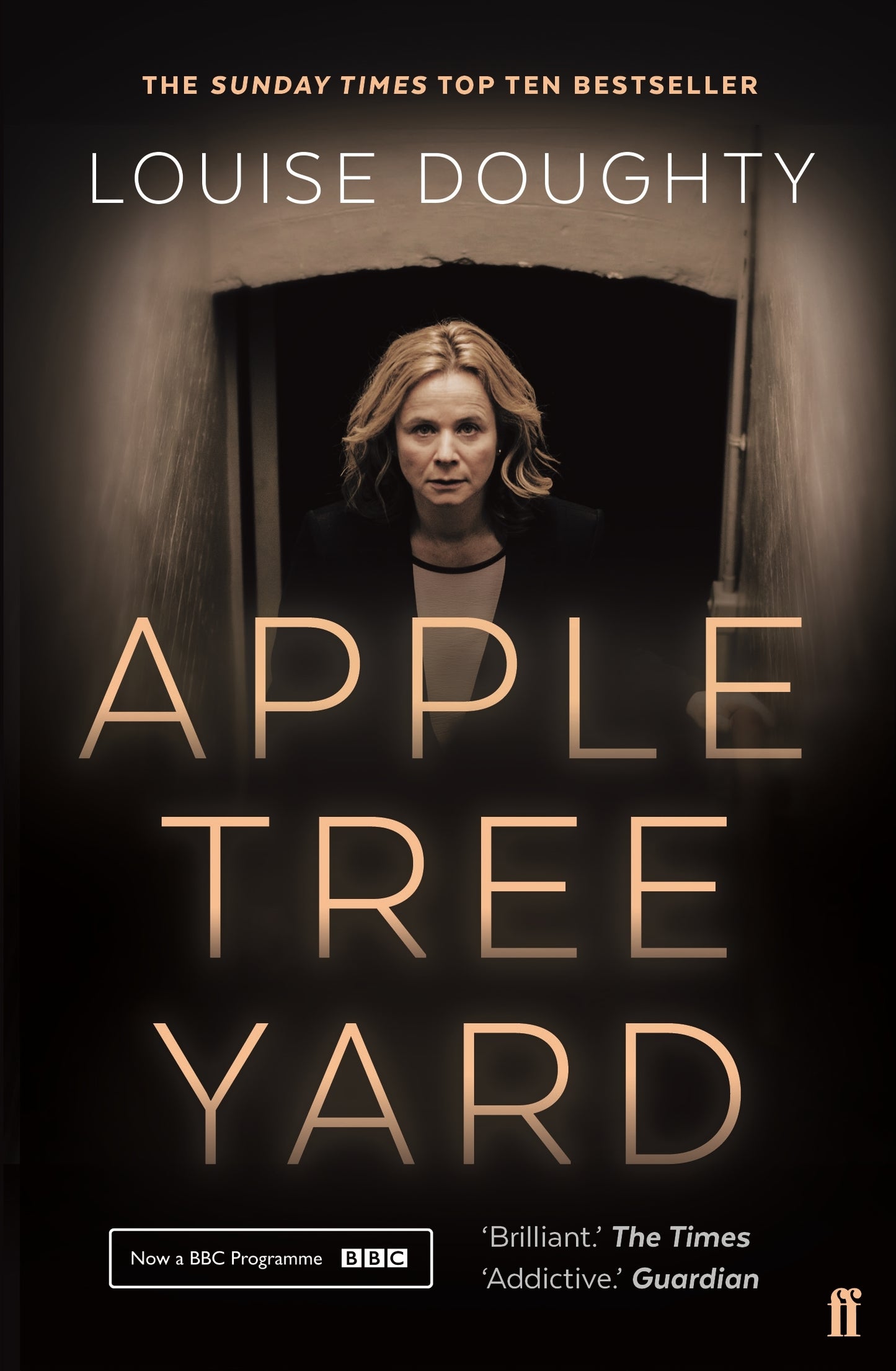 Book cover of Apple Tree Yard by Louise Doughty