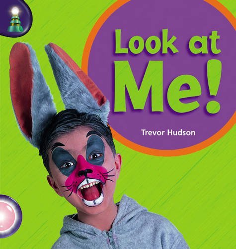 Book cover of Lighthouse: Reception Pink A - Look At Me! by Trevor Hudson