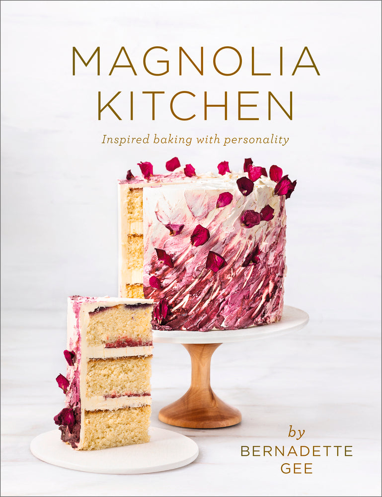 Book cover of Magnolia Kitchen: Inspired Baking With Personality by Bernadette Gee