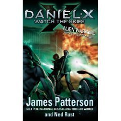Book cover of Watch The Skies by James Patterson