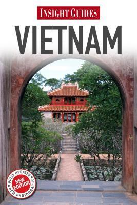 Book cover of Insight Guides Vietnam by Adam Bray, Mark Beales