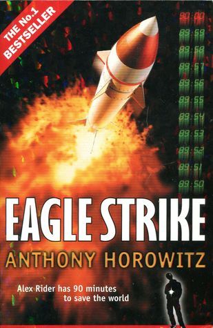 Book cover of Eagle Strike by Anthony Horowitz