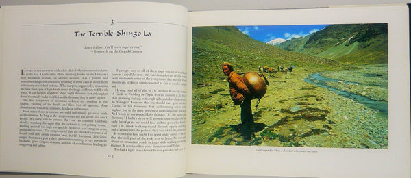 Book cover of Footloose In The Himalaya by Mike Harding