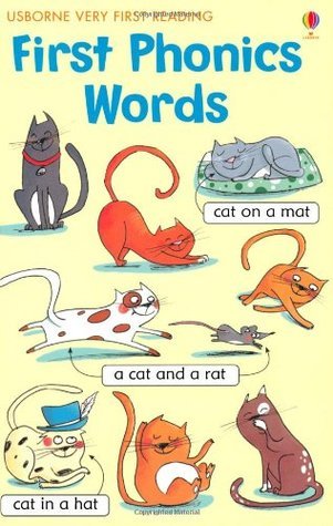 Book cover of First Phonics Words by Mairi Mackinnon, Francesca Carabelli (Illus.)
