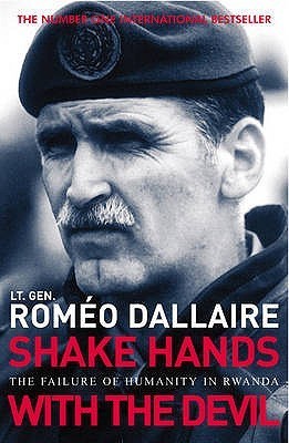 Book cover of Shake Hands With The Devil by Roméo Dallaire