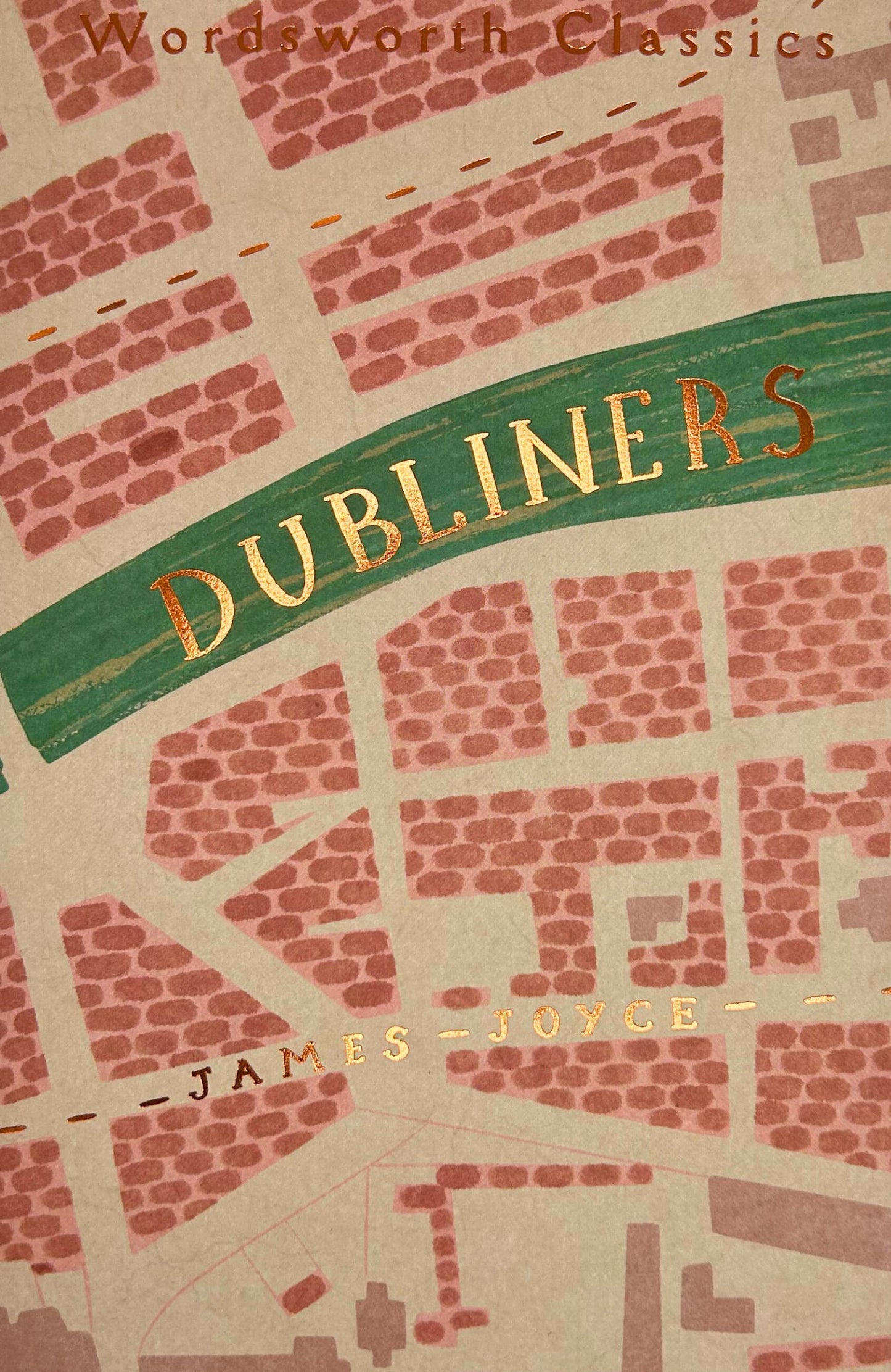 Book cover of Dubliners by James Joyce, Laurence Davies (Editor, Introduction and Notes)