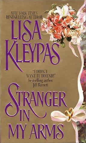 Book cover of Stranger In My Arms by Lisa Kleypas