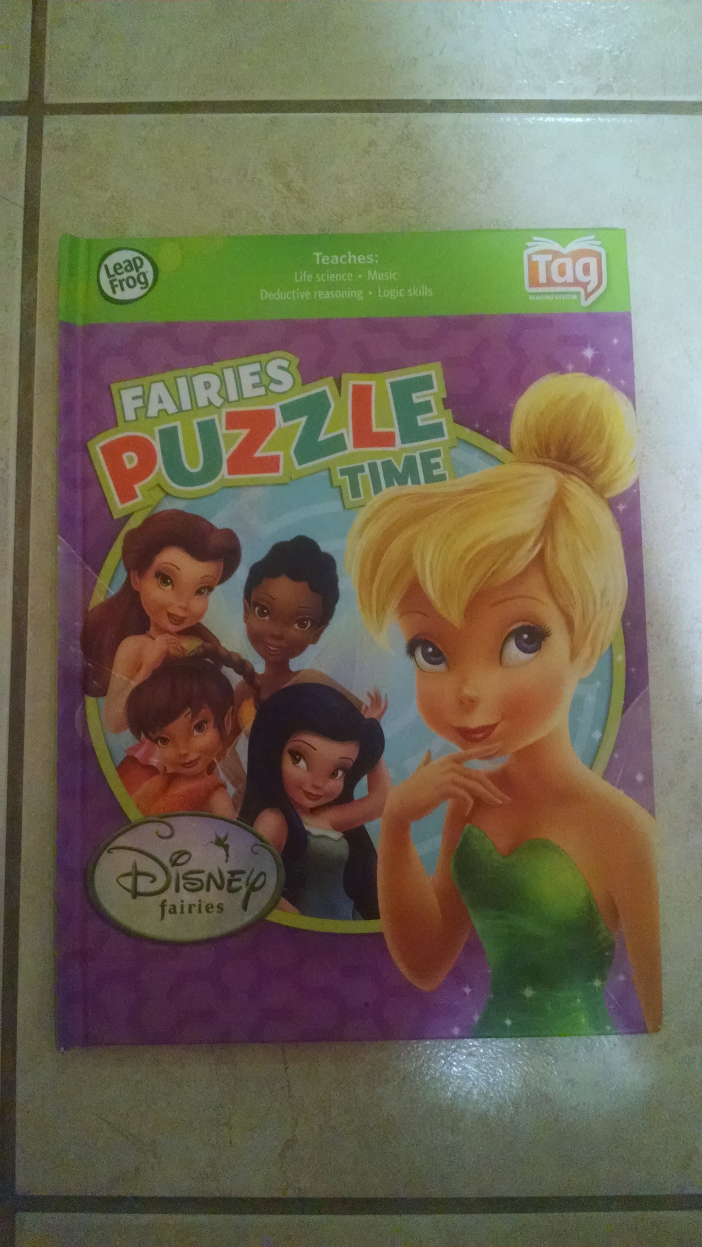 Book cover of Fairies Puzzle Time by Leap Frog