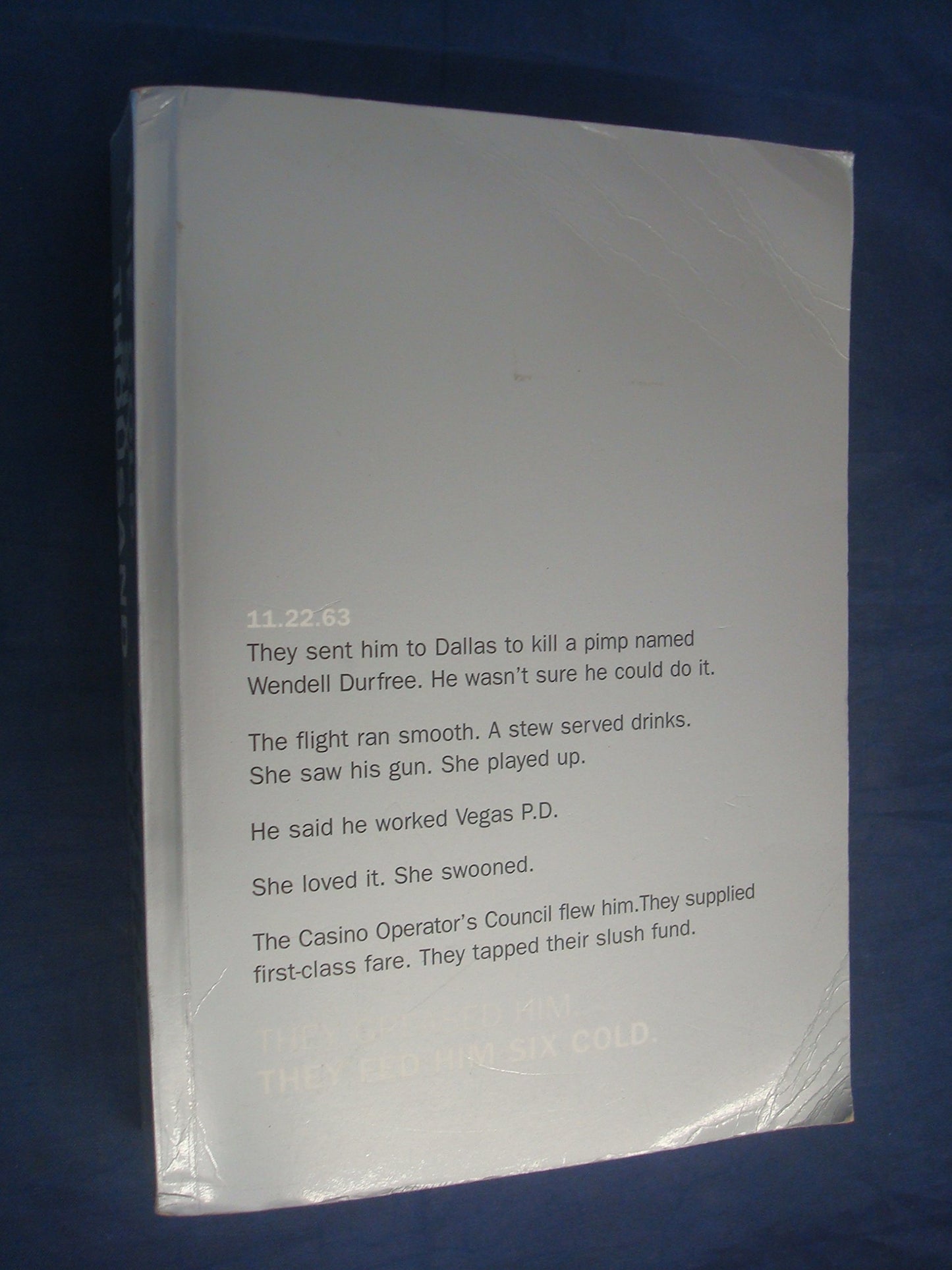 Book cover of The Cold Six Thousand by James Ellroy