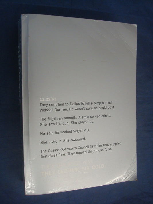 Book cover of The Cold Six Thousand by James Ellroy