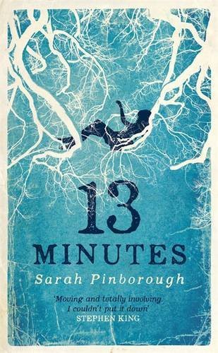 Book cover of 13 Minutes by Sarah Pinborough