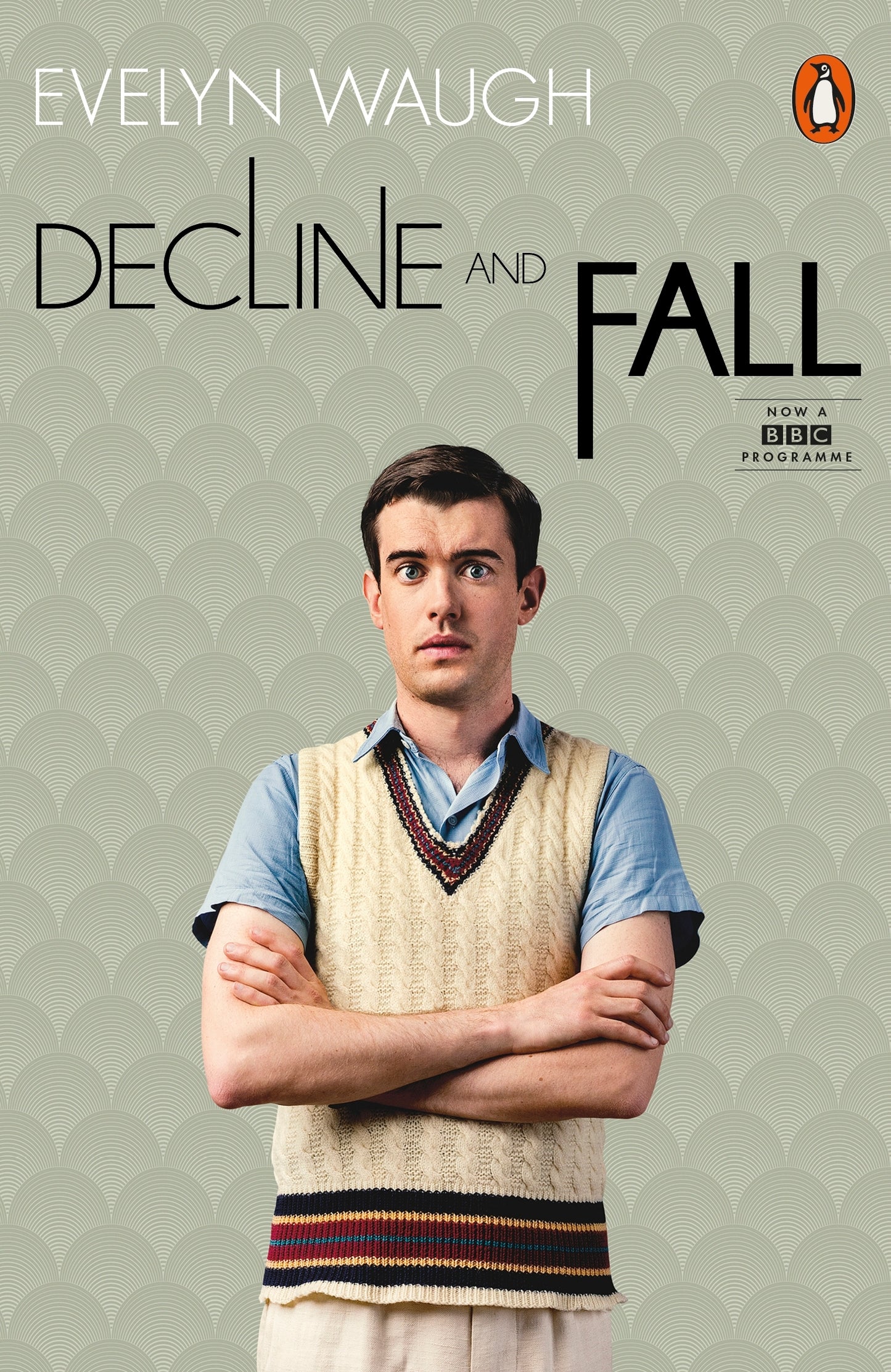 Book cover of Decline And Fall by Evelyn Waugh