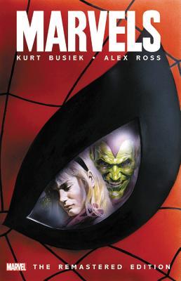 Book cover of Marvels by Kurt Busiek (Writer), Alex Ross (Artist)