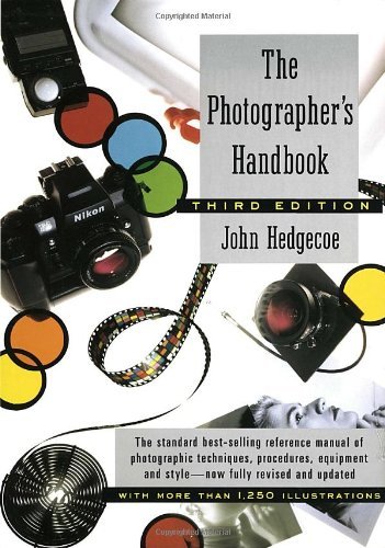 Book cover of The Photographer's Handbook by John Hedgecoe