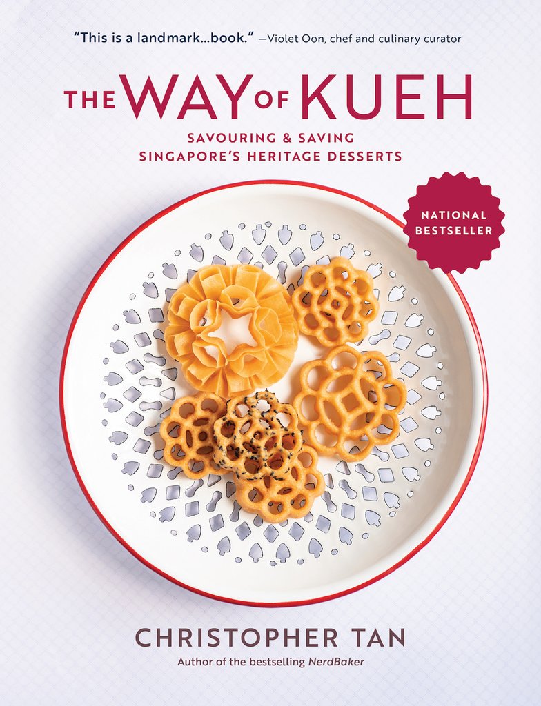 Book cover of The Way of Kueh by Christopher Tan