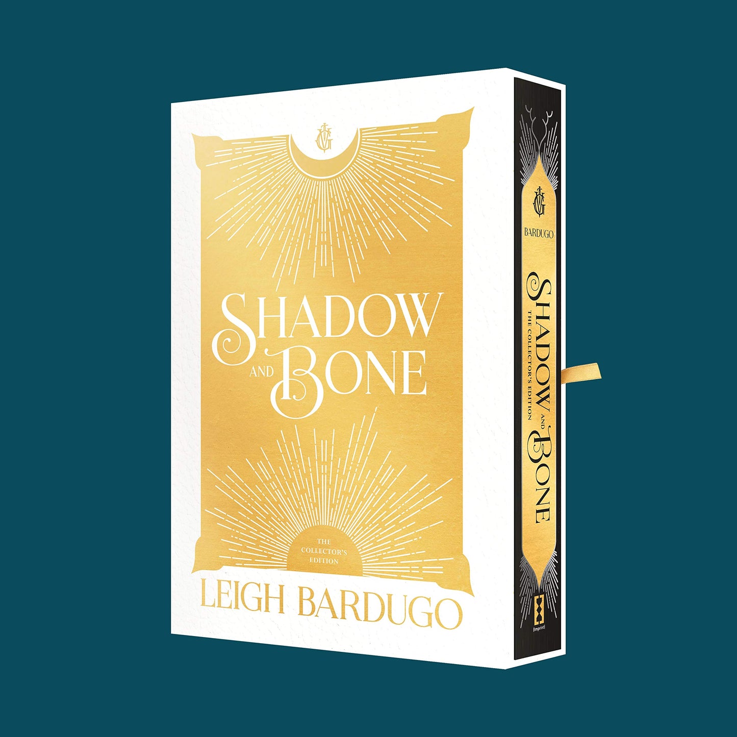 Book cover of Shadow And Bone by Leigh Bardugo