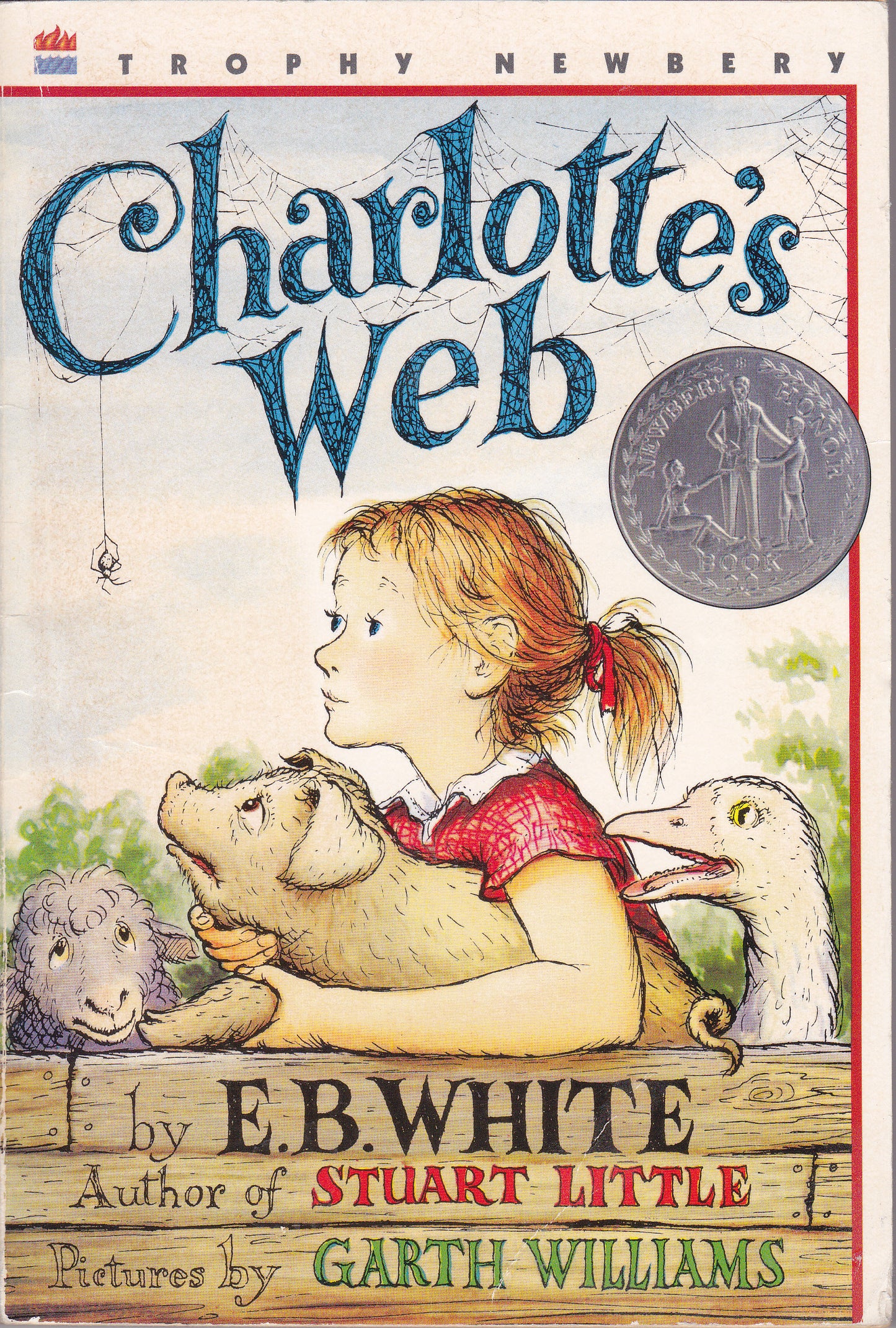 Book cover of Charlotte's Web by E.B. White, Garth Williams (Illus.), Kate DiCamillo