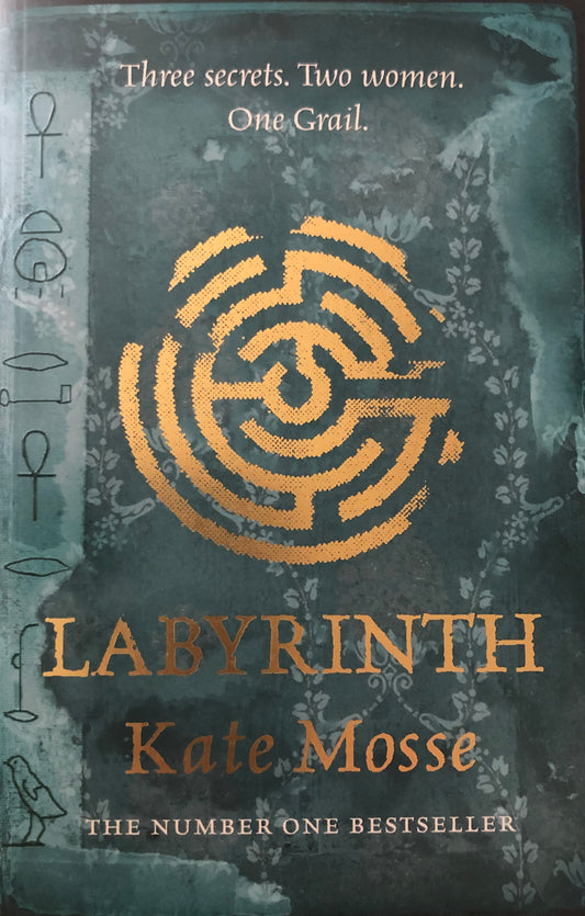 Book cover of Labyrinth by Kate Mosse