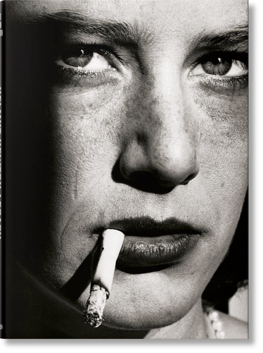 Book cover of Helmut Newton. Legacy by Philippe Garner, Helmut Newton (Photographer)