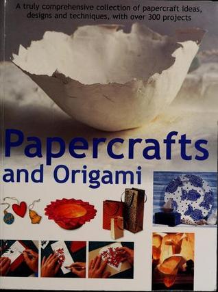 Book cover of Papercrafts & Paper Fun by Kate Lively (Ed.)