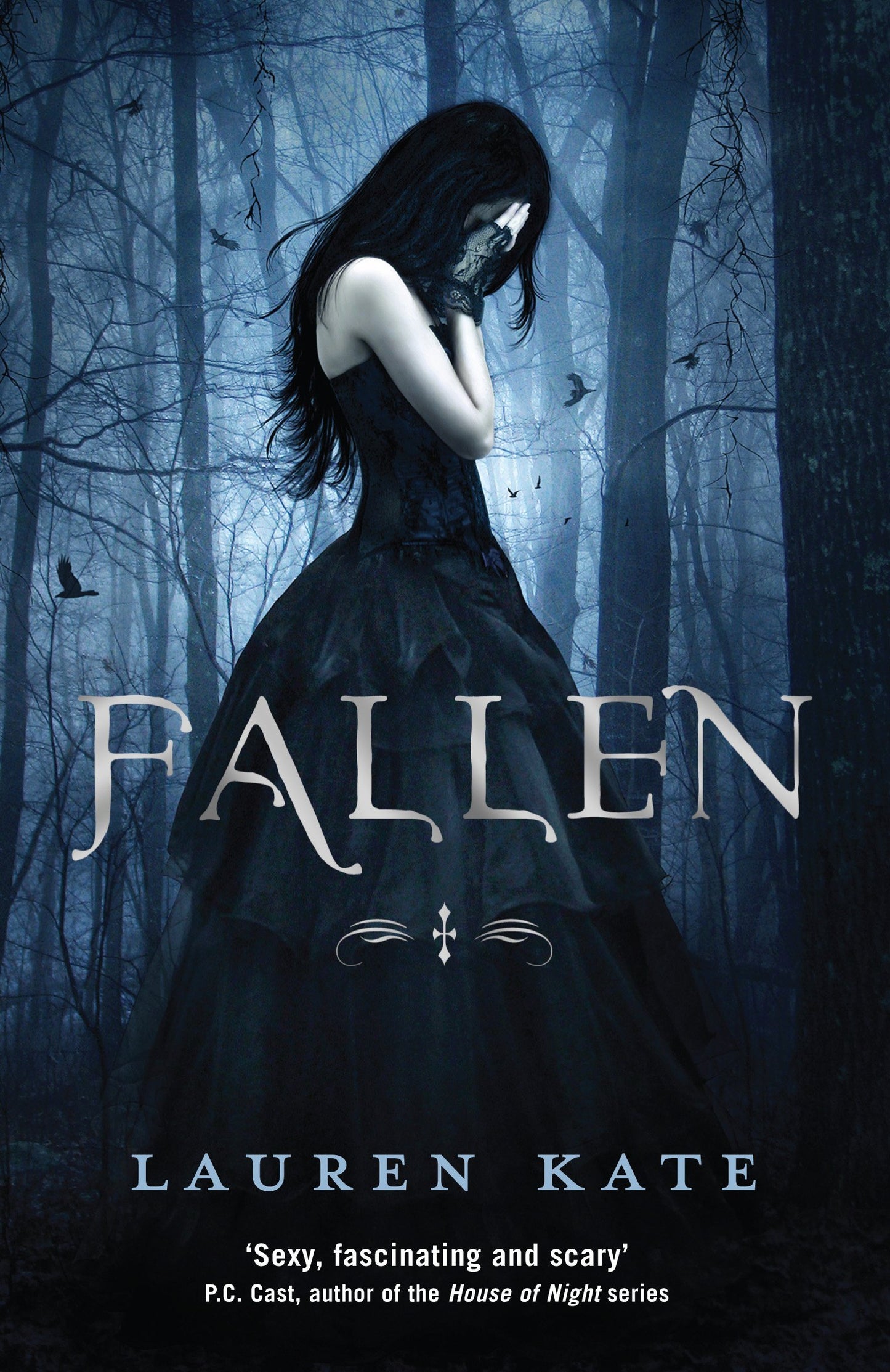 Book cover of Fallen by Lauren Kate