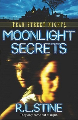 Book cover of Moonlight Secrets by R.L. Stine