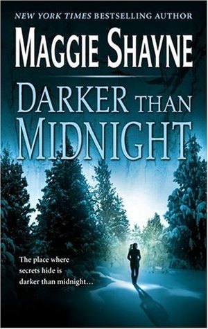 Book cover of Darker Than Midnight by Maggie Shayne