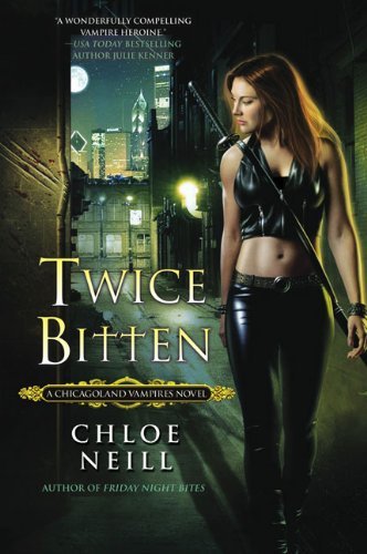 Book cover of Twice Bitten by Chloe Neill