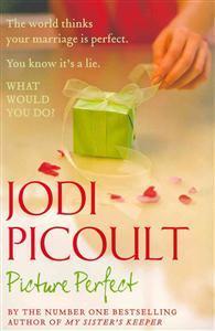 Book cover of Picture Perfect by Jodi Picoult