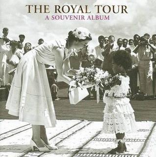 Book cover of The Royal Tour by Caroline de Guitaut