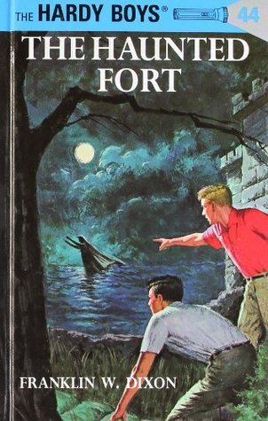 Book cover of The Haunted Fort by Franklin W. Dixon, Russell H. Tandy