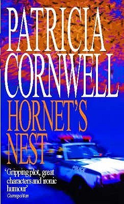 Book cover of Hornet's Nest by Patricia Cornwell