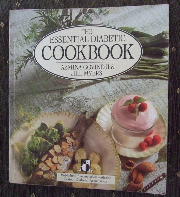 Book cover of The Essential Diabetic Cookbook by Azima Govindji, Jill Myers