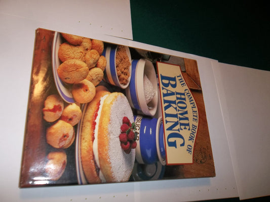 Book cover of The Complete Book of Home Baking by Linda Venturoni, Rachel Blackmore (Ed.)